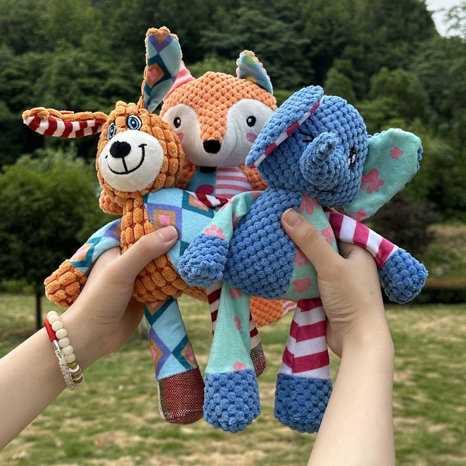 Pet Dental Chew Toy - Çizgi Film Renkli Patchwork Peluş Köpek